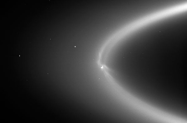 enceladus-e-ring