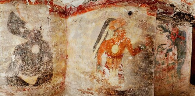 mur-calendrier-maya-2012