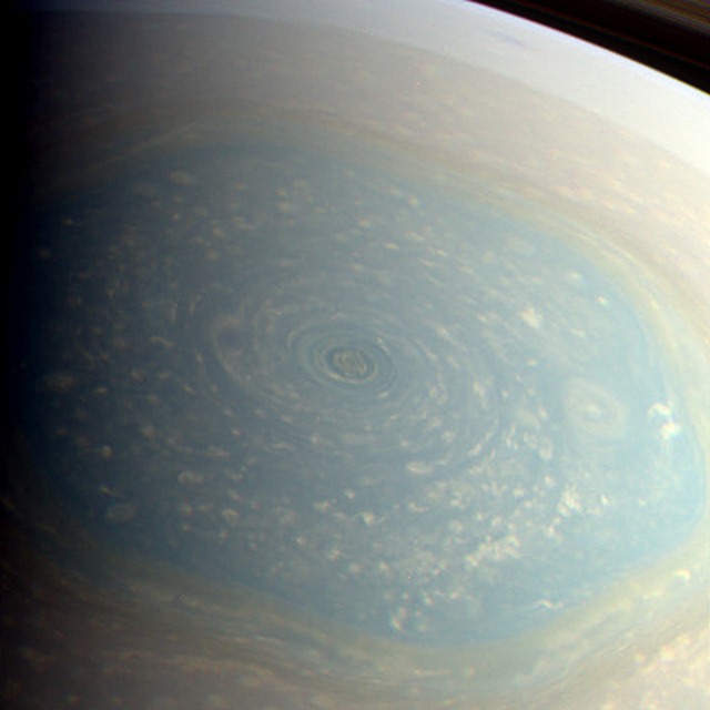 Saturn-Hexagone-couleur