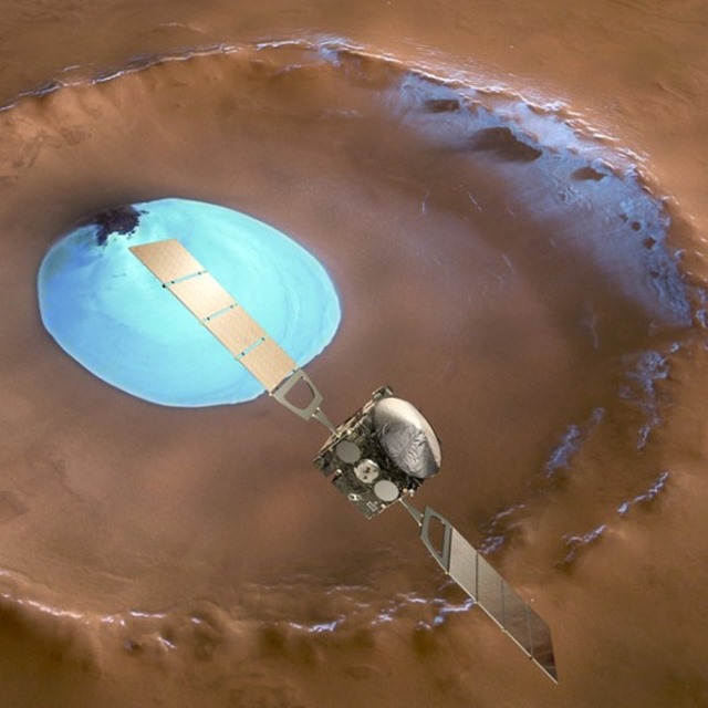 Mars_Express_au-dessus-cratère d'eau glacée
