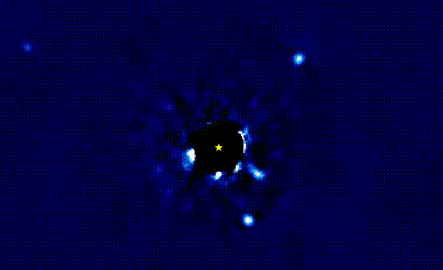 HR 8799_exoplanètes