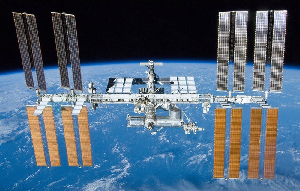 ISS 17