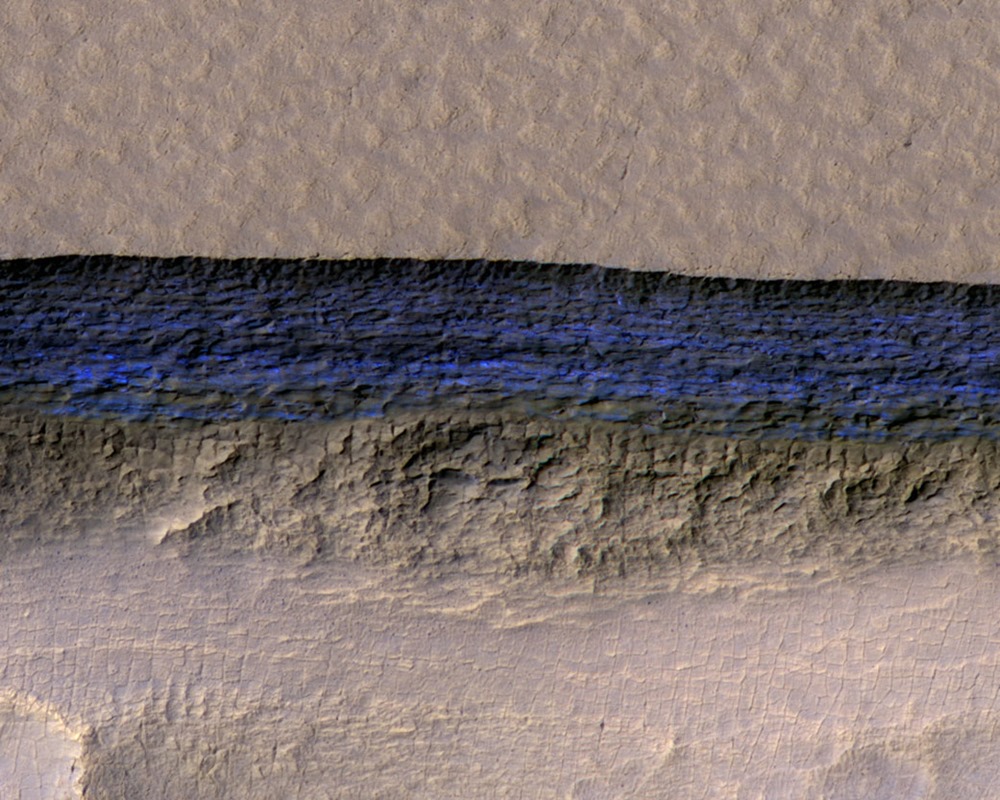 Escarpement-glace-Mars-MRO