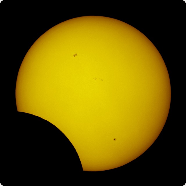 eclipse110104_solar_transit_33