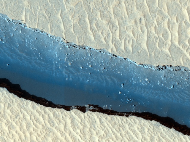 Cerberus Fossa Mars Hirise