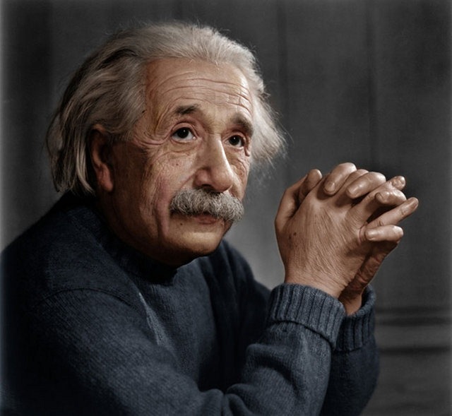 Einstein colorisé