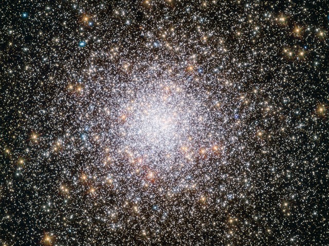Youthful NGC 362