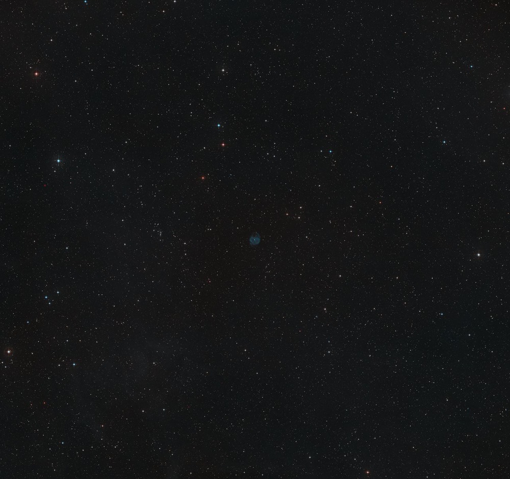 Digitized Sky Survey image around the planetary nebula ESO 577-24
