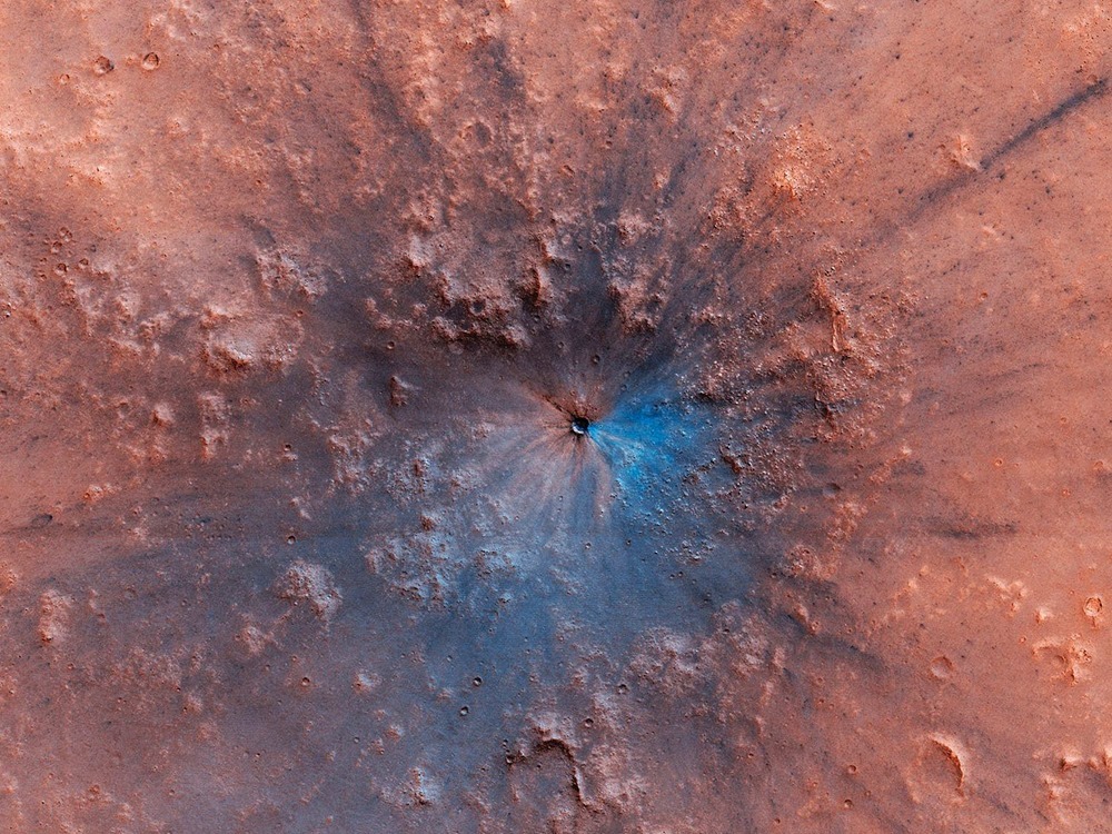 Cratère martien 06 19