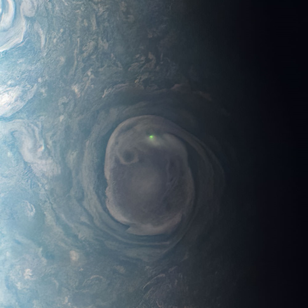 Juno éclair Jupiter 1 23